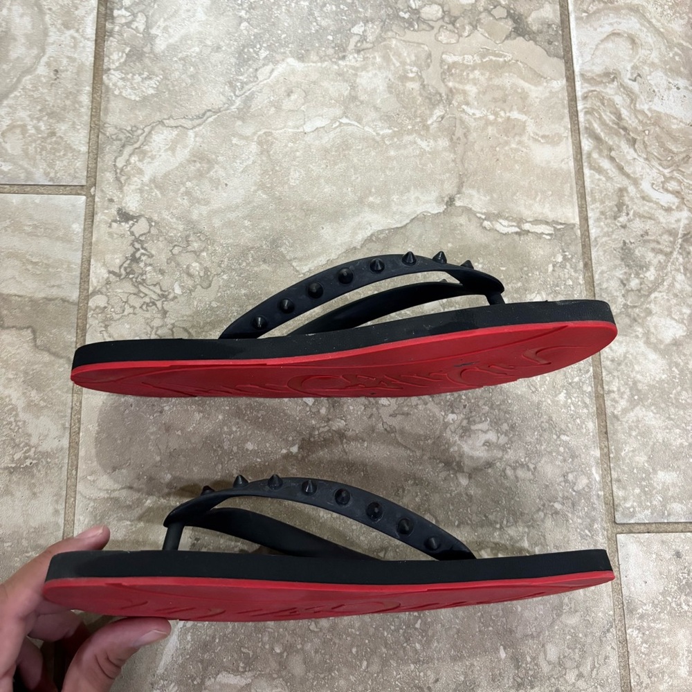 Christian Louboutin Loubi Flip Woman Flip-flops - RubberBlack Sz IT40 (Sz 10 US) - Picture 7 of 10